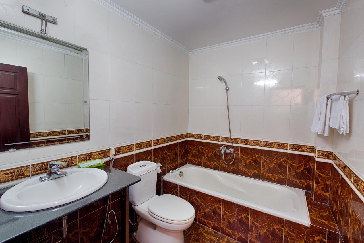 Vien Dong Hotel Дананг Экстерьер фото